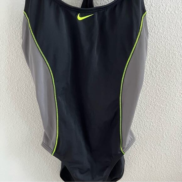 Nike Swim Womens Medium Laser Crossback Logo On Medium - Picture 4 of 9